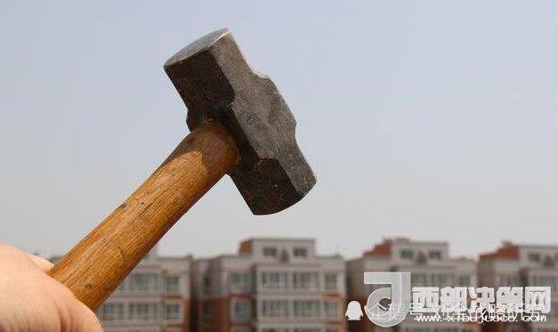 房地產(chǎn)專家劉全！高房?jī)r(jià)傷害了多少人？