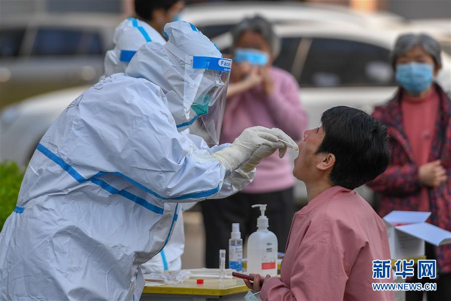 （新華全媒頭條·兩會精神看落實·圖文互動）（5）整體謀劃、系統(tǒng)升級、全面提升——落實全國兩會精神織牢織密公共衛(wèi)生防護網(wǎng)