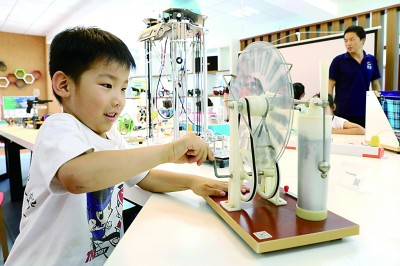 激勵(lì)創(chuàng)新，樹(shù)立“強(qiáng)國(guó)有我”鴻鵠志